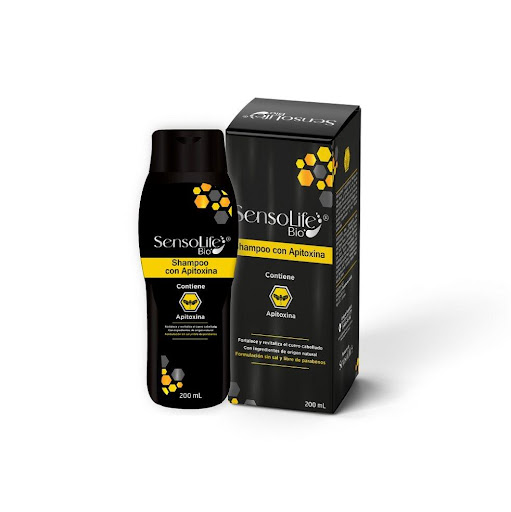 SENSOLIFE BIO SHAMPOO CON APITOXINA  FRASCO x 200 ML SENSOLIFE BIO 1 UNIDAD X 2OO ML x 1 SENSOLIFE BIO SHAMPOO CON APITOXINA : poderosa fórmula que penetra en el cabello y cuero cabelludo, fortaleciendo, rejuveneciendo y previniendo la caída del cabello. Gracias a la acción de una eficaz 