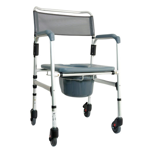 SILLA SANITARIA PLEGABLE ALUMINIO CON RUEDAS PLASTICAS KB225CR-AL-19 IMPORMEDICAL  x 1 Fabricada en aluminio anodizado ligero, resistente a la humedad y fácil de limpiar. Diseñada para facilitar la higiene de personas con movilidad reducida, incorpora asiento sanitario con tapa, recipie