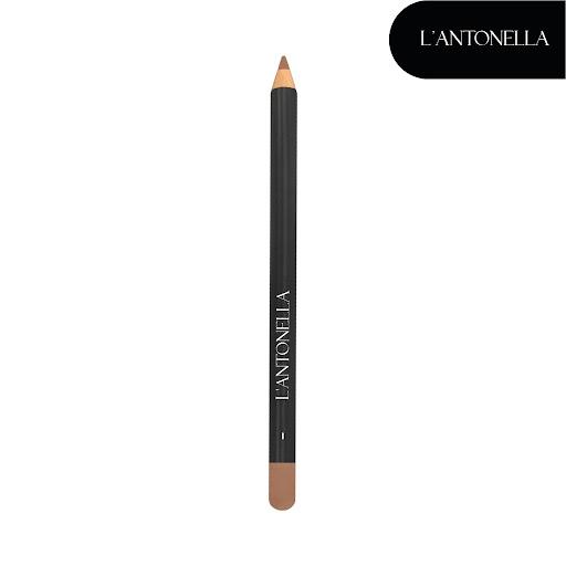 Lápiz delineador de labios 1.1g - Fall In Love L'Antonella Unidad x 1 Descubre el lápiz de labios perfecto para realzar tu sonrisa: con una fórmula cremosa de alta pigmentación, se desliza suavemente para ofrecer un color intenso y duradero que no se corre ni reseca. Id