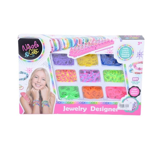 Set Pulseras Nicole Cute Caja Plasticos Asociados  x 1 Este set de pulseras es perfecto para que los niños exploren su imaginación y disfruten de la diversión de crear accesorios únicos. Con una variedad de colores y diseños mágicos, pueden personalizar p