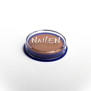 Rubor Nailen Cómplice  undefined
