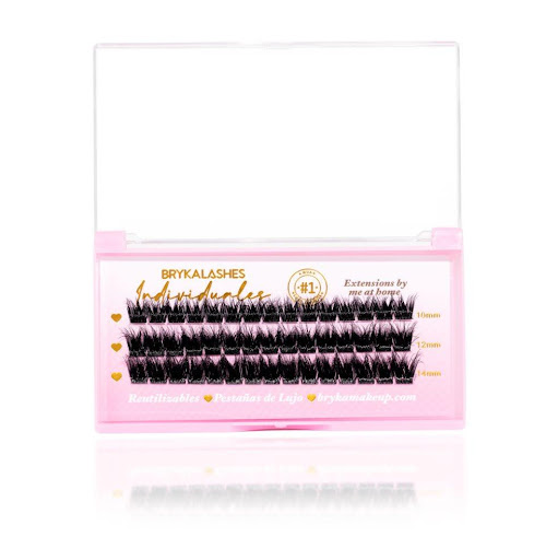 Pestañas Postizas Individuales fluff 03 -3 lineas Bryka Caja x 45 und Cada caja contiene 45 puntos en tamaños de 10 mm, 12 mm y 14 mm en un rizo D, con pelo orgánico, muy crespo y de color negro intenso que aporta volumen extra. Utiliza nuestro pegamento para pestañas i