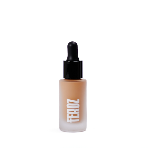 Base de Maquillaje Feroz Poderosa Medio Gotero x 15 ml