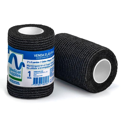 VENDA ELASTICA COHESIVA NO TEJIDA 3X5 NEGRO (PAQ X2) MEDSUP PAQUETE x 2 Venda elástica no tejida, autoadherente y transpirable, que se adhiere a sí misma sin pegarse a la piel ni a otros materiales. Elaborada con tela de algodón puro y caucho natural, es hipoalergénica, l