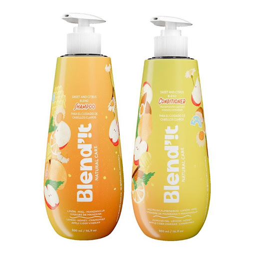 Dúo Limpieza Sweet and Citrus Niños- Shampoo y Acondicionador de Manzanilla Para niños y la Familia Blend´it x500ml c/u Blend´it Natural Care Envases x 500ml x 2 Dúo perfecto para dejar de preocuparte por el oscurecimiento del pelo y en su lugar, lucir uno Vibrante, Sano, Sedoso y Brillante. Nuestra Línea Sweet and Citrus te ofrece limpiar el cuero cabelludo, 