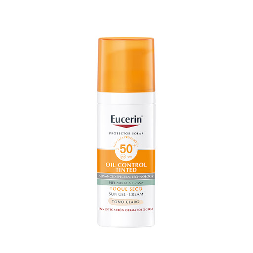 Protector Solar Eucerin FPS+50 Oil Control Tinted Toque Seco Tono Claro x 50 ml