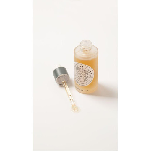 Vegetology Ampolla Iluminadora de Viniferina 50 mL VEGETOLOGY CAJA x 1 Ampolla iluminadora concentrada en Viniferina

Restaura la luminosidad de la piel desde el primer uso
Mejora el aspecto de las manchas y líneas de expresión 
Textura ligera y de rápida absorción

1). 
