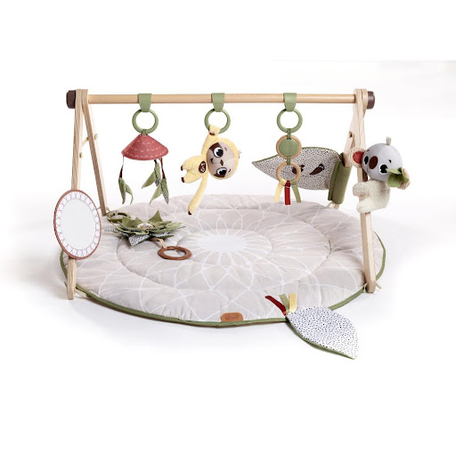 Colchoneta Boho Chic Luxe Developmental Gymini - Is 67 Tiny Love Caja x 1 Con un diseño moderno y un patron espectacular único exclusiva de la colección Boho Chic, trae 20 actividades creativas que para apoyar el desarrollo de sus hábilidades.El marco de madera natural está