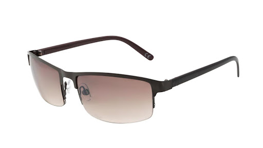 Gafas De Sol S04649RJE034 Para Hombre FOSTER GRANT Caja x 1 Estas gafas brindan 100?% de protección uva-uvb, micas resistentes a impactos y, en algunos modelos, lentes polarizadas que reducen el deslumbramiento. Incluyen funda gratuita para mayor practicidad. 
