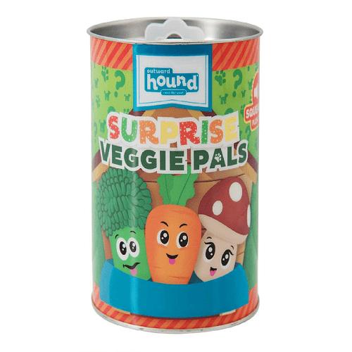 PELUCHE OUTWARD HOUND C SORPRESA VEGETALES XSMALL OUTWARD HOUND  x 1 Descripción:El peluche Outward Hound C Sorpresa X-Small es un juguete interactivo diseñado para mascotas pequeñas. Su diseño incluye un compartimento oculto con una sorpresa en su interior, ideal para
