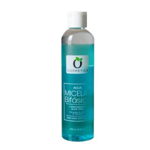 AGUA MICELAR BIFASICA X 250 ML OCOSMETICS O´ COSMETICS CAJA x 1 Elimina de manera eficiente el maquillaje waterproof y las impurezas acumuladas en la piel durante el día. Formulada con micelas que limpian el rostro eficazmente y de forma delicada. Desmaquilla, lim