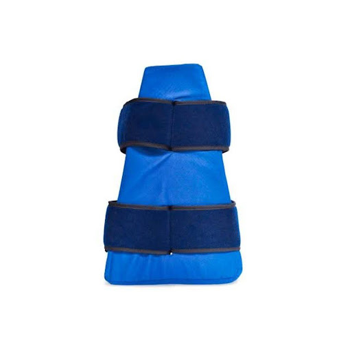 COJIN ABDUCTOR DE CADERA KAMEX KAMEX Bolsa x 1 Almohada ortopédica en forma triangular, diseñada para mantener la cadera en posición de abducción durante el postoperatorio. Ayuda a prevenir traumatismos y luxaciones, proporcionando estabilidad a l
