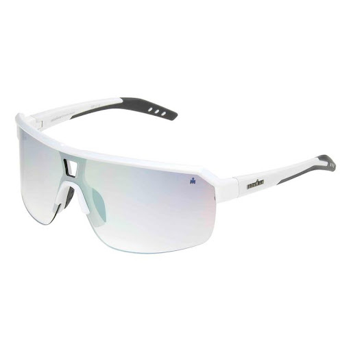 Gafas De Sol IM 2004 WHT Para Hombre IRONMAN Caja x 1 Gafas diseñadas para los más exigentes, estas gafas Ironman combina resistencia, rendimiento y estilo deportivo. Lentes con 100% protección uva-uvb y materiales duraderos, es ideal para actividades al