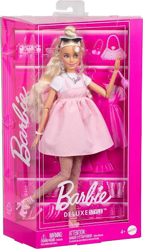 Barbie Fashionista Deluxe Vestido Rosa Con Moño Barbie  x 1 La muñeca Barbie Fashionista Deluxe Vestido Rosa con Moño es la combinación perfecta de glamour y tendencia. Con su diseño sofisticado y sus accesorios elegantes, es ideal para que los niños y colecci