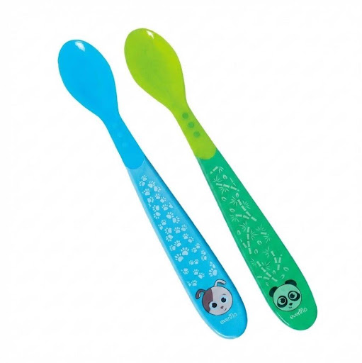 Set de Cucharas Flexibles 2piezas Azul - Evenflo EVENFLO UNIDAD x 2 cucharas Set X Cucharas para enseñar a tu pequeño
¡Cambia de color la punta con la temperatura de los alimentos!
2 Pack de cucharas suaves, divertidas y flexibles.