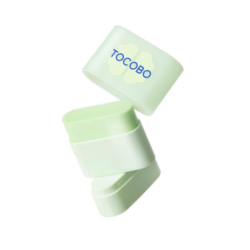 Mini Cica Cooling Sun Stick de TOCOBO 11gr TOCOBO 11 x gr El Cica Cooling Sun Stick de TOCOBO es el protector solar innovador que tu piel necesita para mantenerse fresca y protegida bajo el sol. Su fórmula ligera con propiedades calmantes y refrescantes lo c