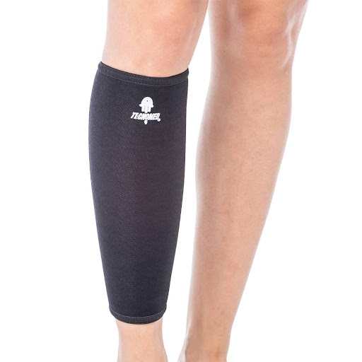 PANTORRILLERA TALLA XL KR KROMIA  x 1 Está diseñada para brindar compresión y soporte en la zona de la pantorrilla, ayudando a mejorar la circulación sanguínea y reducir la fatiga muscular. Es ideal para uso deportivo, recuperación post-l