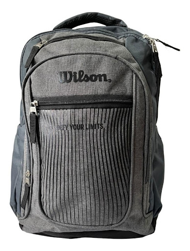 Morral Wilson Ejecutivo Unisex Gris Wilson Papeleta x 1 DESCRIPCIÓN DEL PRODUCTOPosee espacio suficiente para todas tus cosas. Este morral resistente cuenta con tres compartimientos: uno grande y principal, uno mediano y uno pequeño frontal para guardar es