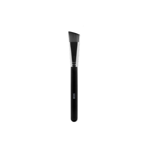 Brocha Angled Foundation Brush SACHA COSMETICS Brocha x 1 Difumina bases líquidas, en crema o en polvo a la perfección. El diseño del cabezal en ángulo ayuda a aplicar la base de forma impecable en zonas de difícil acceso.