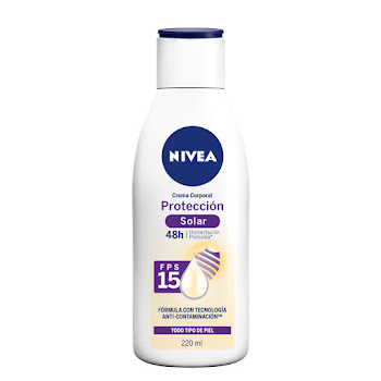 Crema Corporal Nivea Con Protección Solar FPS 15 x 220 ml  