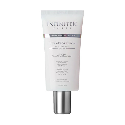 Protector Solar SPF 50 INFINITEK -  Acabado Mate y Ligero 50 mL INFINITEK PARIS Tubo x 50 mL Protección solar de amplio espectro contra rayos UVB, UVA y luz azul. Combate arrugas y manchas. Primer facial mate, textura ligera y resistente al agua (80 min). Clínicamente probado y ayuda a preven