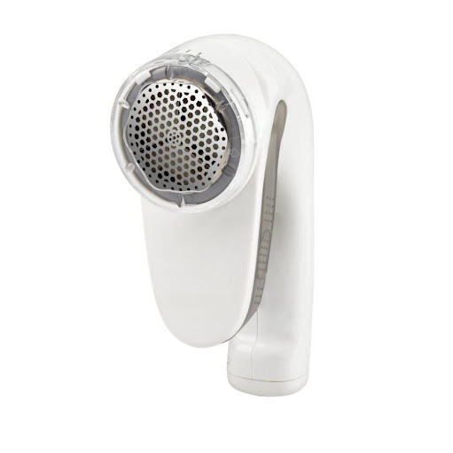 Quitapelusas recargable CompleteCare CLS2 by Conair® Conair Unidad x 1 Quitapelusas recargable Conair, portátil y ligero. Elimina pelusas, bolitas y fibras de ropa y mantas en segundos. Uso con o sin cable, ideal para casa o viajes.