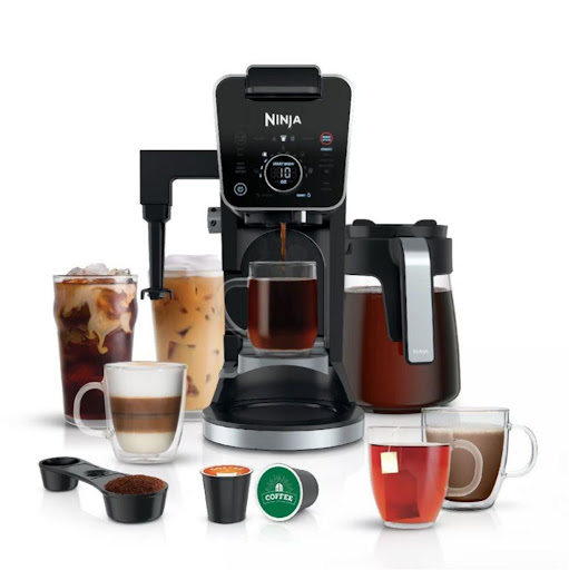 Cafetera Ninja Dualbrew 12 Tazas CFP301 Ninja Caja x 1 Disfruta de café molido o en cápsulas con esta cafetera 2 en 1, que te permite preparar desde una taza individual hasta una jarra de 12 tazas. Personaliza tu café con 9 tamaños para café molido y 4 ta