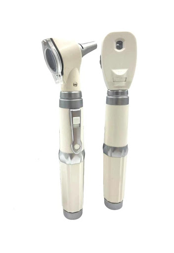KIT DE ORGANOS Y SENTIDOS CON FIBRA OPTICA BLANCO GMD GMD  x 1 Kit didáctico que combina elementos educativos con tecnología de fibra óptica en color blanco. Diseñado para ilustrar de manera interactiva el funcionamiento de los órganos y sentidos, siendo ideal pa