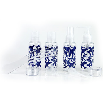 Estuche Viajero   Novaway Con Envases Y Peinilla Color Azul X4 Und  