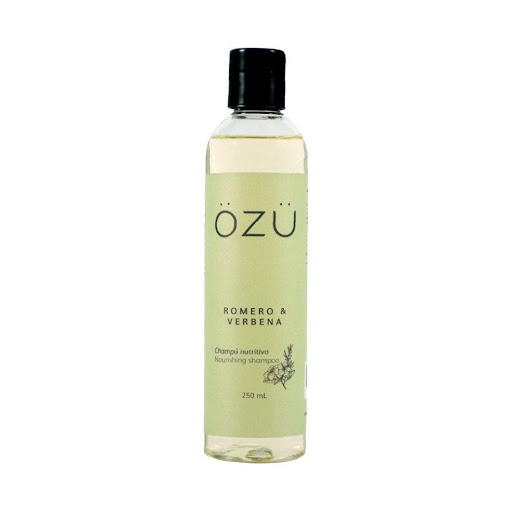 Shampoo OZU Romero & Verbena x 250 ml OZU 250 ml x 1 Shampoo OZU Romero & Verbena: con extracto de romero y aroma fresco a verbena. Libre de parabenos, siliconas, sales, colorantes y derivados del petróleo. Limpieza esencial para un cabello saludable.
