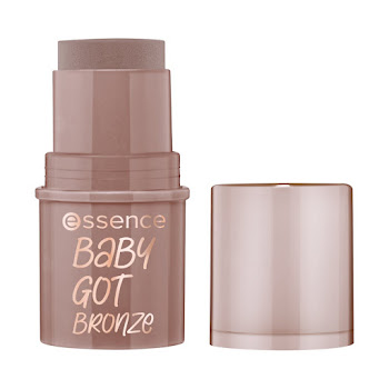 Bronzer Essence Baby Got   Tono 20 Barra x 5.5 gr  