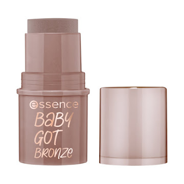Bronzer Essence Baby Got   Tono 20 Barra x 5.5 gr  