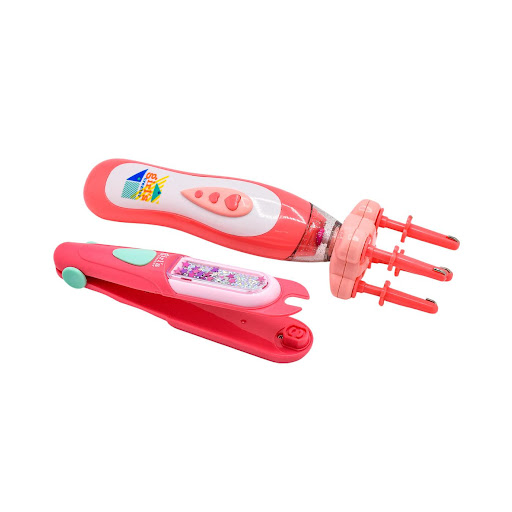 Set de Belleza Brush and Shine Toy Logic Toy Logic Caja x 1 ĦLuce radiante con el Set de Belleza Brush and Shine de Toy Logic! Este set de belleza es perfecto para las pequeñas que aman el maquillaje y el cuidado personal. Con una variedad de brochas y herrami