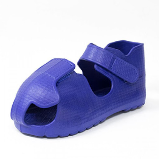 Zapato Para Yeso Maxi Armor Talla L Recovery Recovery  x 1 Zapato elaborado en material ultraliviano y flexible eva, tiene correas de velcro ajustables, puntera extendible.