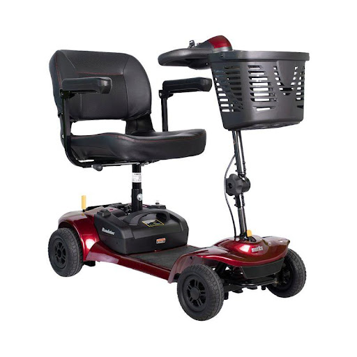 Scooter Roadster Merits 4 Ruedas Roja MERITS Individual x 1 Presentamos el Roadster 4, un scooter de movilidad de 4 ruedas repleto de características impresionantes. Con una velocidad máxima de 4 mph, puiede viajar hasta 6 millas entre cargas. El diseño de 4 r