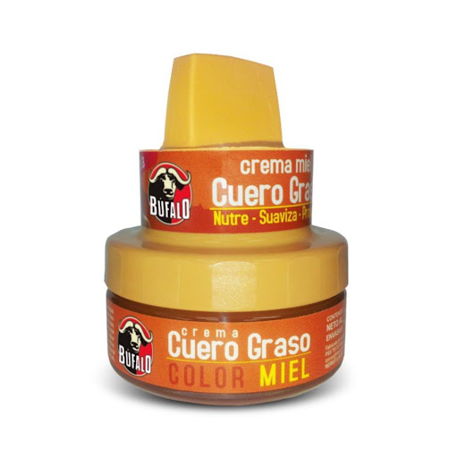 Betún Búfalo Crema Cuero Graso Miel X 36 Gr BÚFALO Crema x 1 Und Crema especial que nutre, impermeabiliza y realza el color del cuero opaco o mate, manteniéndolo suave y flexible.

FORMAS DE USO 
Limpie el calzado, retire el polvo.
Tome la esponja, que se encuentra