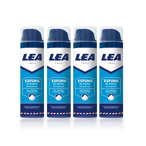 Pack x4 Lea Espuma Afeitado Clásica Hombre LEA Frasco x 4 La espuma de afeitar LEA es una espuma cremosa que hidrata y suaviza las capas superficiales de la piel y permite un afeitado rápido, cuidadoso y confortable. Su alto contenido en Glicerina mejora  el