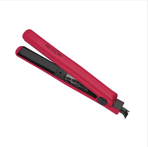 Plancha para Cabello Revlon 1” Cerámica Menta Revlon Caja x 1 Moderna y funcional, su recubrimiento cerámico distribuye el calor de forma pareja para un alisado rápido, suave y sin frizz en cada pasada.