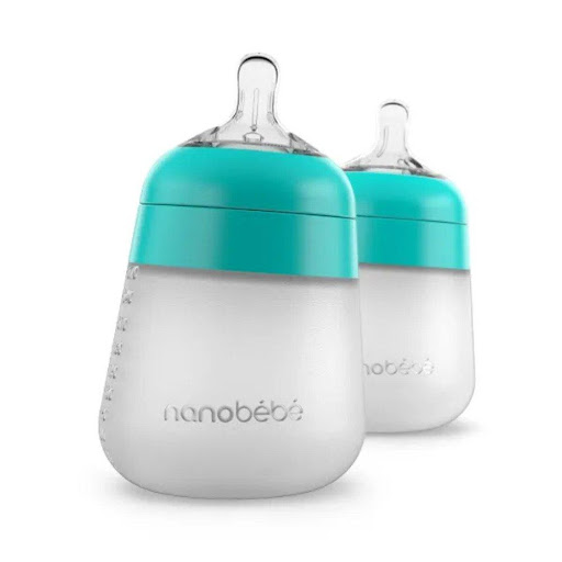 Biberón de silicona flexy 9 oz | Verde X2 Nanobébé Caja x 2 El biberón Flexy es anticólico gracias a su avanzada tetina de silicona con triple ventilación.La silicona ultrasuave, similar a la del pecho, facilita más que nunca la transición del bebé entre el pe