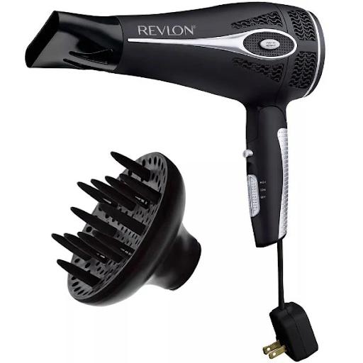 Secador de pelo Let’s Go de REVLON REVLON Caja x 1 Potente y portátil, ideal para un estilo impecable en movimiento. Con tecnología de calor rápido y tamaño de viaje, ofrece un secado eficiente sin dañar el cabello.