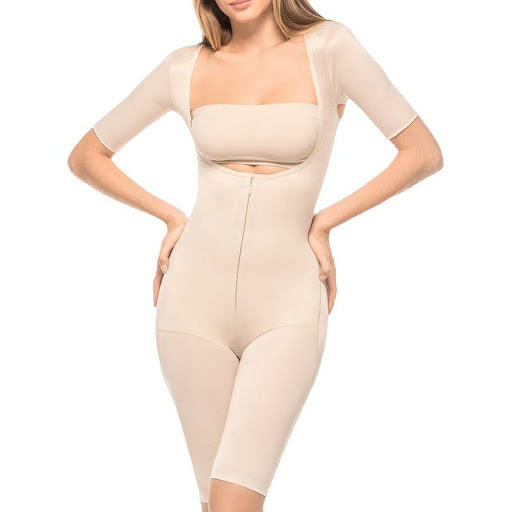 Faja Bicicletera Anne Shantel Kaky Xl Anne Shantel Individual x 1 Controla tu figura y siéntete sexy con nuestra increíble faja bicicletero. Diseñada con power mesh y encaje, esta faja panty te brinda la comodidad que necesitas mientras moldeas tu figura. El panel d