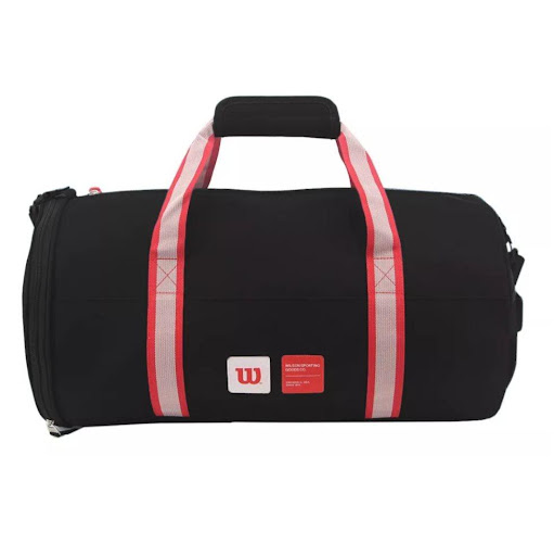 Bolso de Viaje Wilson Belagavi (NEGRO) Wilson Papeleta x 1 MODELO: BelagaviEl Bolso de Viaje Wilson Belagavi es el compañero perfecto para tus aventuras diarias. Con un diseño moderno y funcional, este bolso te brinda la comodidad y el estilo que necesitas.Fa