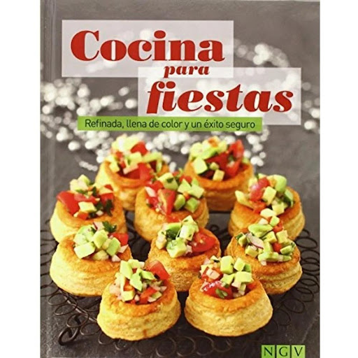 Cocina Para Fiestas (t.d) Naumann & Gobel Verlagsgesellschaft Libro x 1.0 COCINA PARA FIESTAS (T.D)  Ficha técnica de COCINA DE FIESTA (COCINA DE FIESTA) Nº de páginas: 96 Editorial: NAUMANN & GÖBEL VERLAGSGESELLSCHAFT MBH Idioma: CASTELLANO Encuadernación: Tapa dura ISBN: 