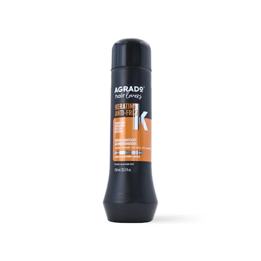 Acondicionador Professional Keratina Agrado 750 ml AGRADO POTE  x 1 Consigue un cabello más suave, brillante y fácil de peinar con el Acondicionador Professional Keratina Agrado 750 ml. Su fórmula enriquecida con keratina ayuda a reparar la fibra capilar mientras acon