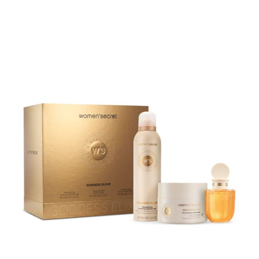 Set Women Secret Goddess Elixir L Foaming Gel 200ml + B.Cream 250ml + B.Oil 100ml WOMEN SECRET Caja x 3 Renueva y alisa la superficie de la piel, enriquecida con partículas de coco y extracto de fruta de la pasión. Su textura en gel permite una suave exfoliación, dejando la piel purificada.
