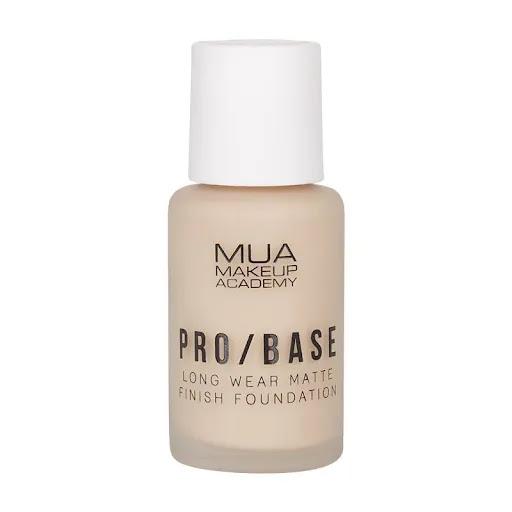 Base Pro de Larga Duración con Acabado Mate Make up Academy liquida x 1  