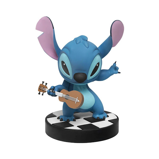 Figura Coleccionable Stitch Guitarrista Disney 1732 10 cms Disney Caja x 1 Únete a Stitch mientras toca una melodía en su guitarra, aportando encanto musical a tu colección. Figura coleccionable Stitch Guitarrista, con acabados detallados y de larga duración. Parte de una se