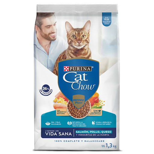 Alimento Para Gatos Cat Chow Vida Sana Salmon Y Pollo Bolsa x 1.3 Kg