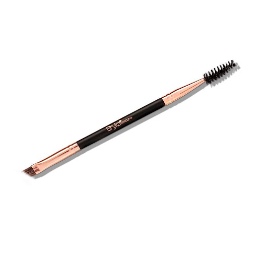 Pincel De Cejas -B1 Negro Bryka Bolsa x 1unidad Cepillo biselado perfecto para rellenar las cejas o aplicar el delineador; sus cerdas sintéticas permiten aplicar polvos imitando el pelo natural y el pincel-cepillo mezcla uniformemente los productos