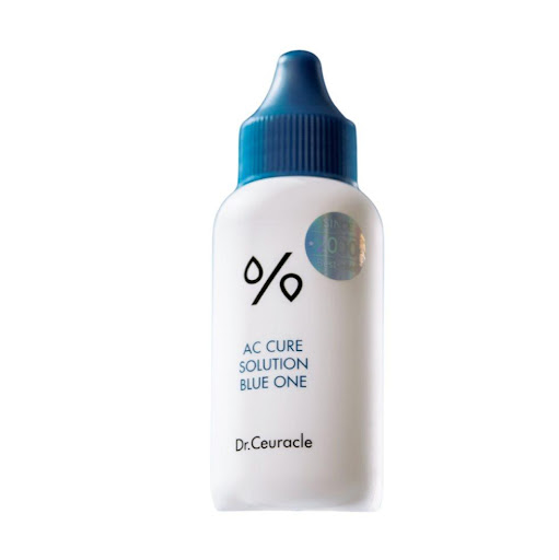 Dr. Ceuracle Solución Acuosa para las Imperfecciones 50 mL DR CEURACLE CAJA x 1 Tratamiento líquido para imperfecciones localizadasDisminuye brotes e imperfecciones localizadas en la pielControla el exceso de grasa y descongestiona los poros obstruidosSuaviza la textura y elimina